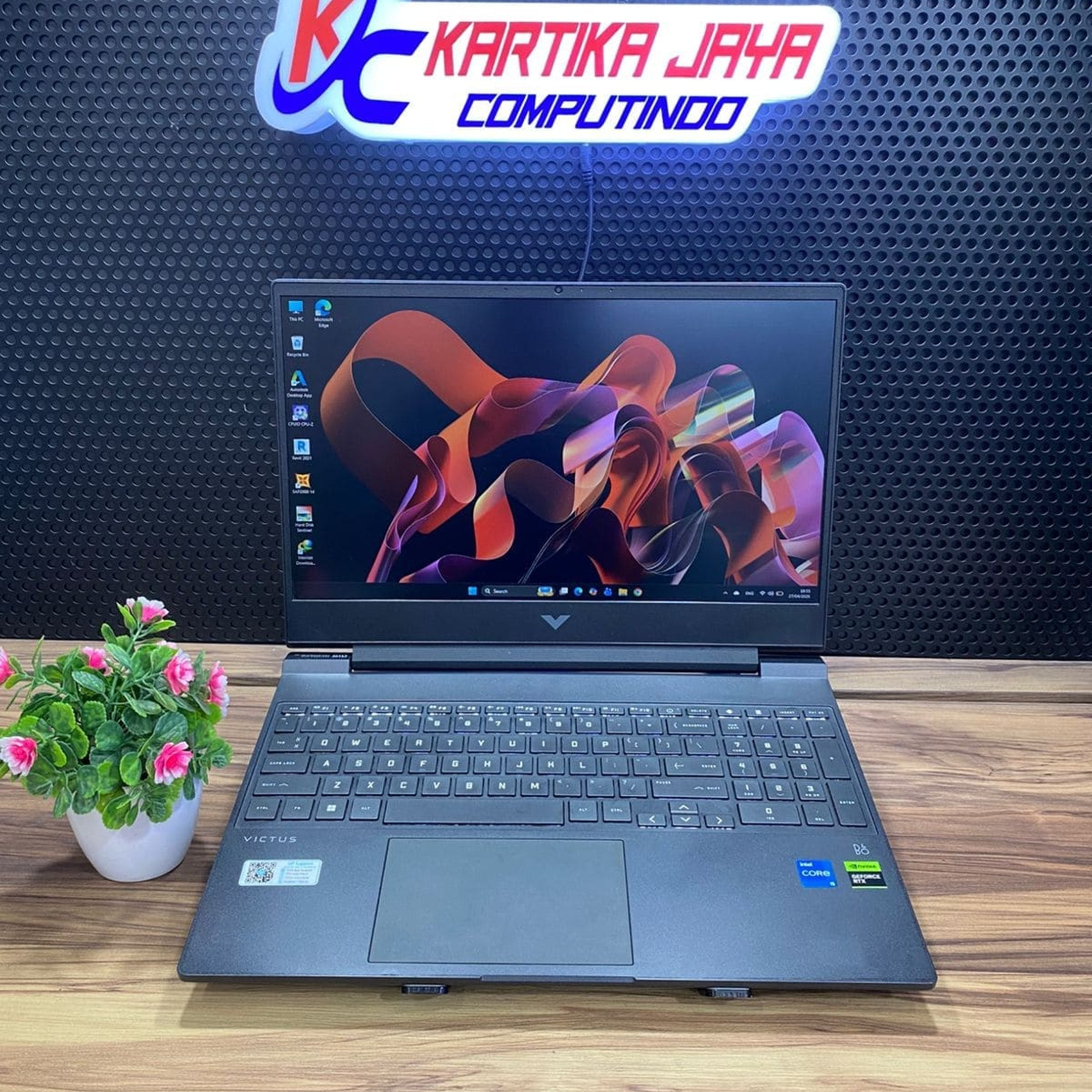 HP VIKTUS 15 CORE I5 VGA RTX RAM 8 SSD 